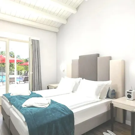 Villa M Sea View Holiday home *