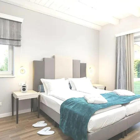 Villa M Sea View *