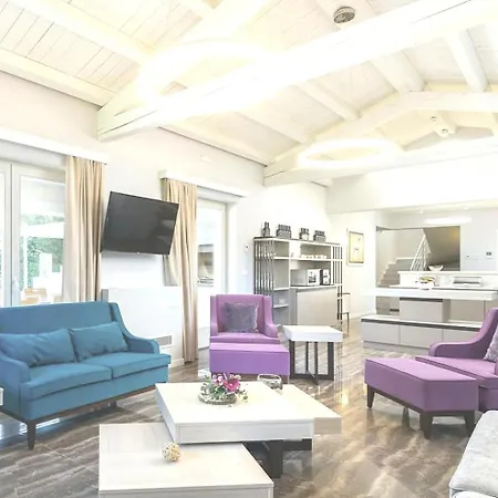 Villa M Sea View *